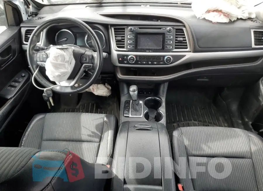 5TDBKRFH2FS152856 Photo# 8