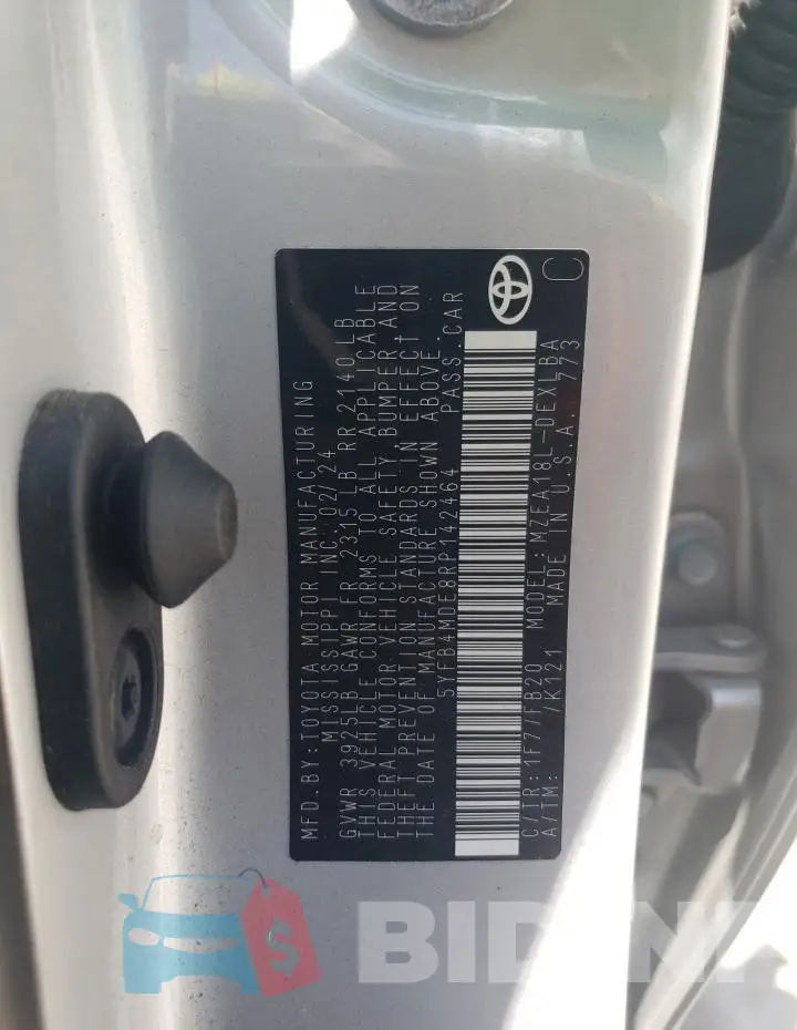 5YFB4MDE8RP142464 Photo# 12