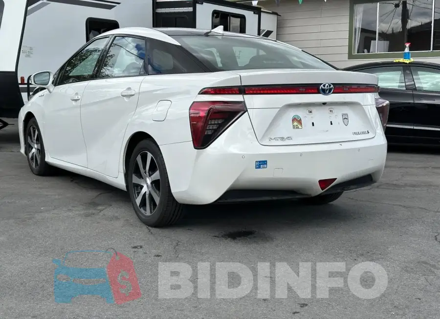 JTDBVRBD4HA001284 Photo# 3