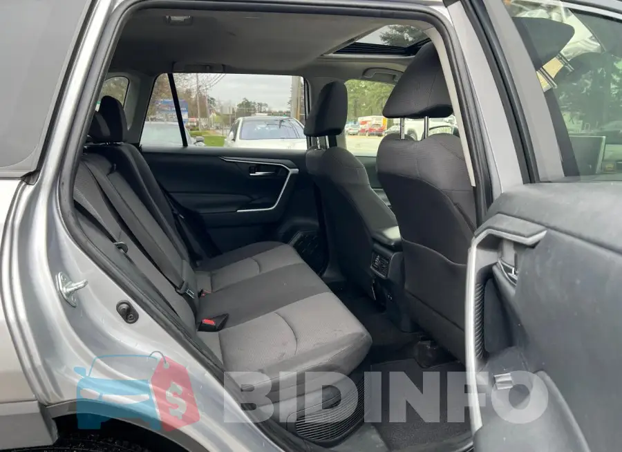 JTMRWRFV2KD514277 Photo# 6