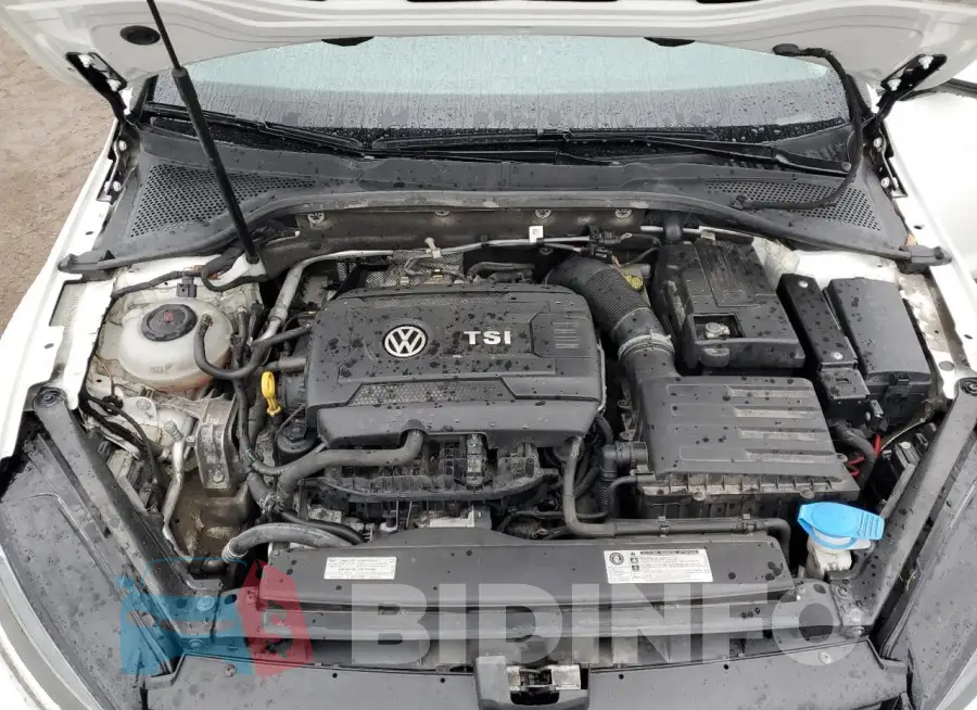 3VW217AU2KM517619 Photo# 11