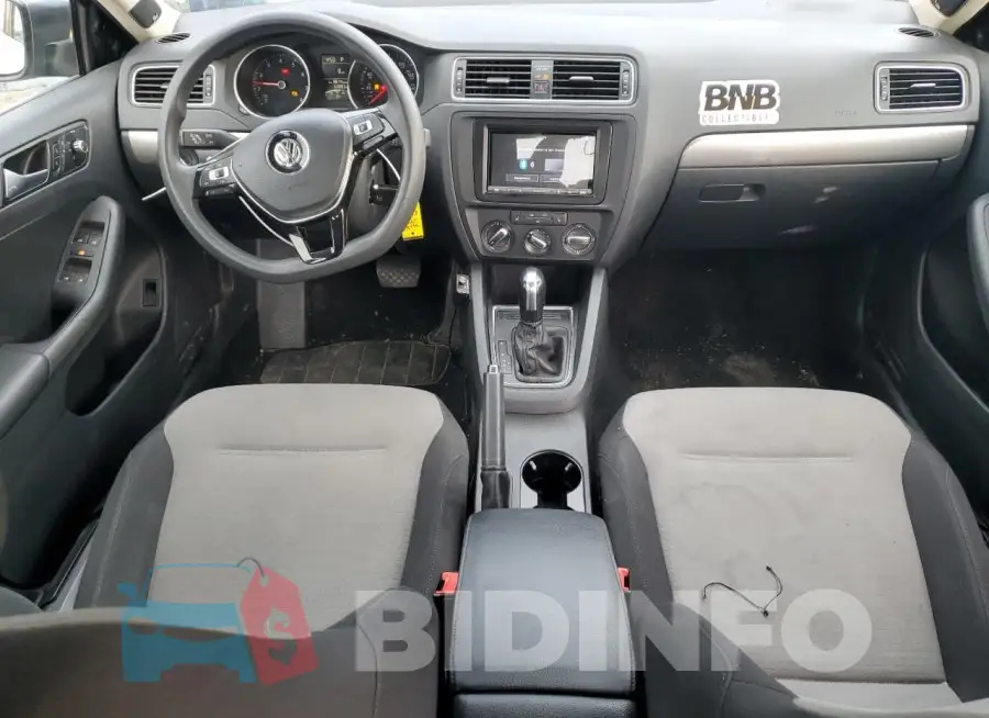 3VW2B7AJ7HM357782 Photo# 8
