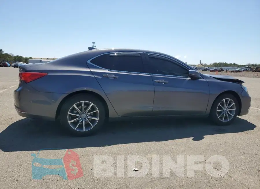 19UUB1F51JA008898 Photo# 3