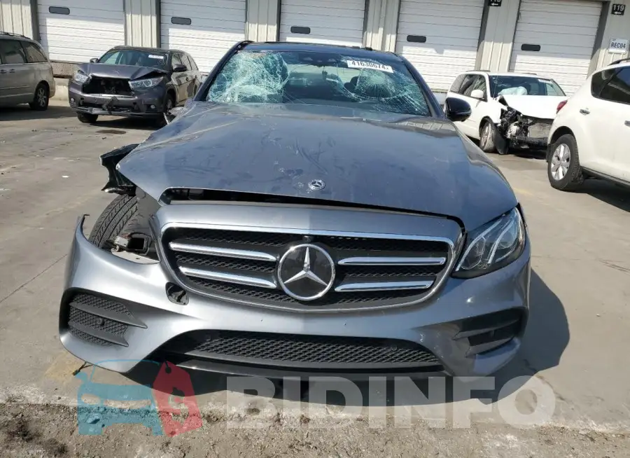 WDDZF4JB1KA562683 Photo# 5