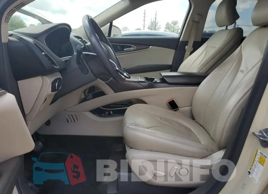 2LMTJ8LR5GBL70825 Photo# 7