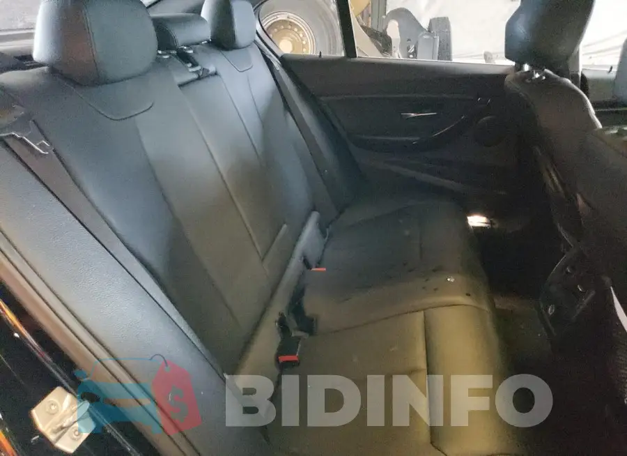 WBA3A5G50FNS82397 Photo# 10