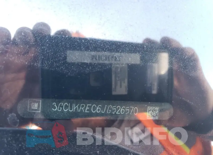 3GCUKREC6JG526570 Photo# 12