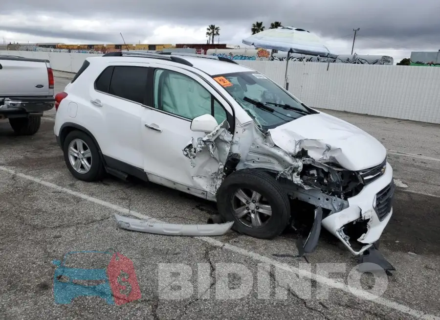 3GNCJLSB8HL224293 Photo# 4