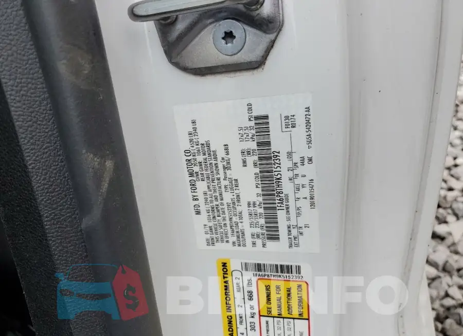 1FA6P8TH9K5152392 Photo# 12