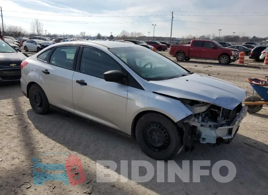 1FADP3E27GL267160 Photo# 4