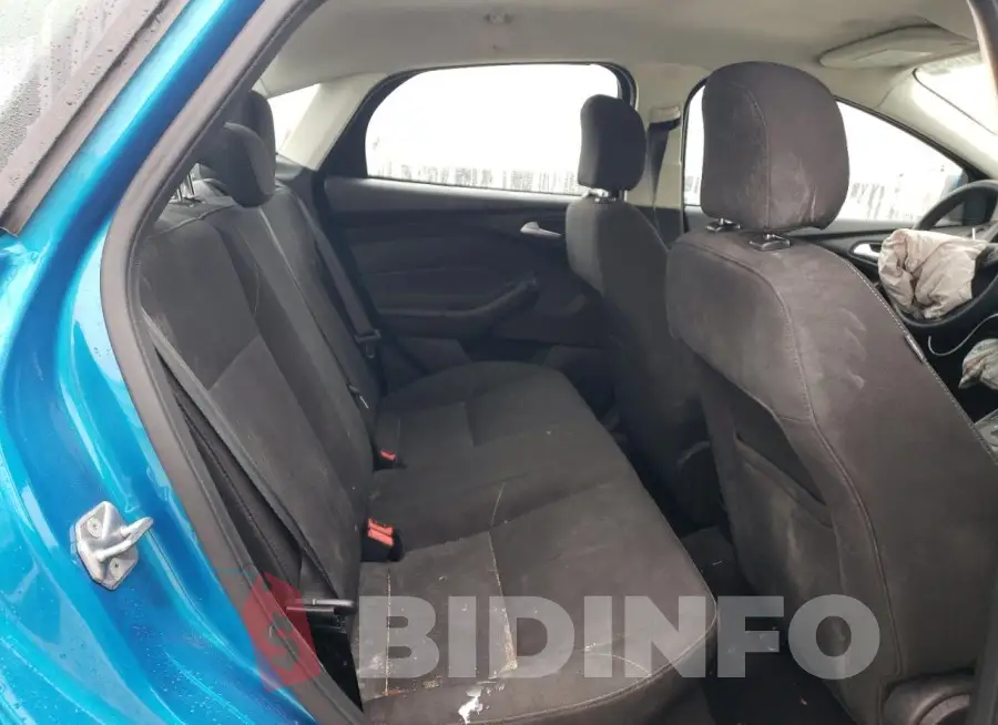 1FADP3F28GL244047 Photo# 10