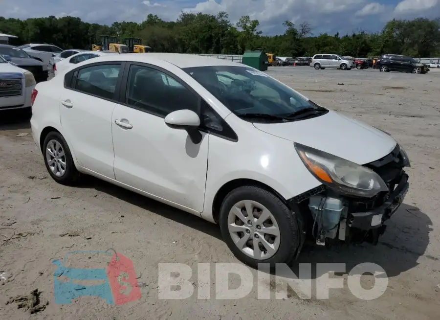 KNADM4A32G6589787 Photo# 4
