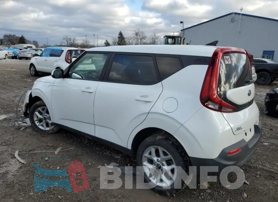 KNDJ23AU5L7008379 Photo# 2