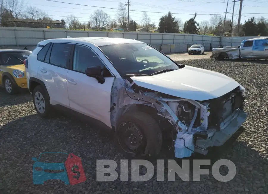 2T3F1RFV6RC409967 Photo# 4