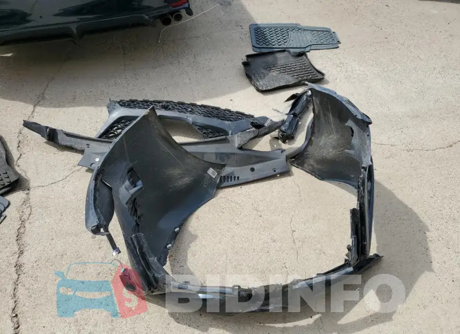 4T1B11HK3JU629775 Photo# 12