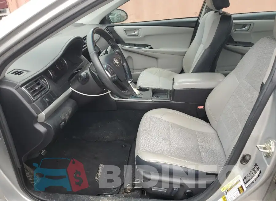 4T1BF1FK1GU201801 Photo# 7