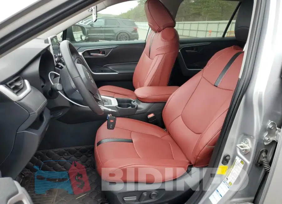 4T3RWRFV6LU005684 Photo# 7