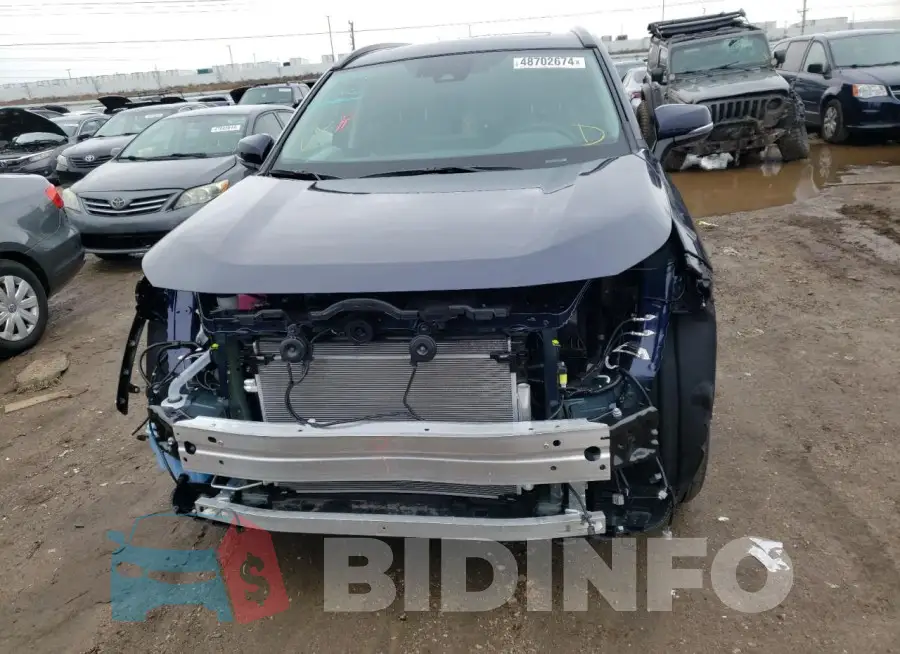 4T3RWRFV8RU132428 Photo# 5