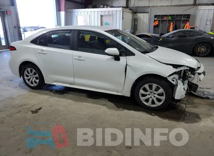 5YFB4MDE8RP116592 Photo# 4