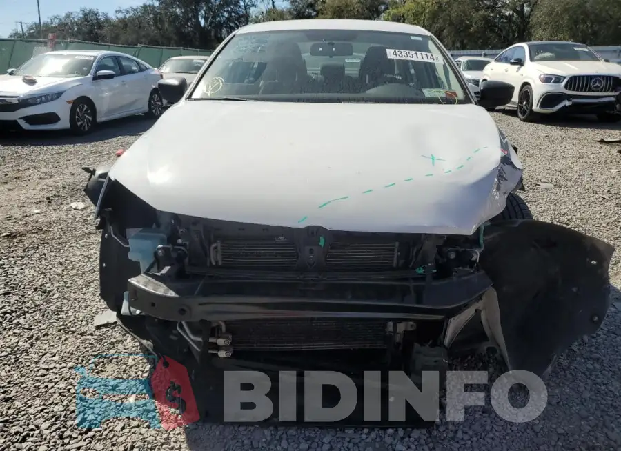 3VW267AJ6GM303201 Photo# 5