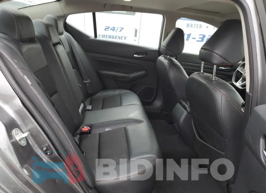 1N4BL4CV3NN416252 Photo# 10