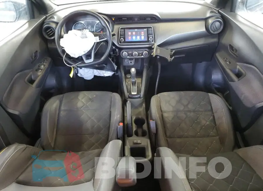 3N1CP5CU2KL501811 Photo# 8
