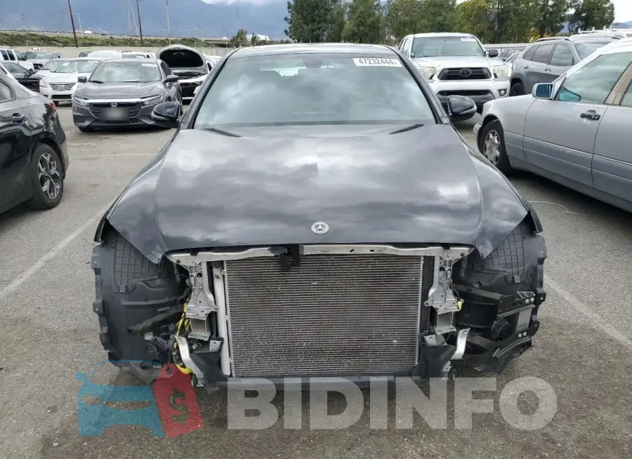 W1KWF8DB2MR653438 Photo# 5