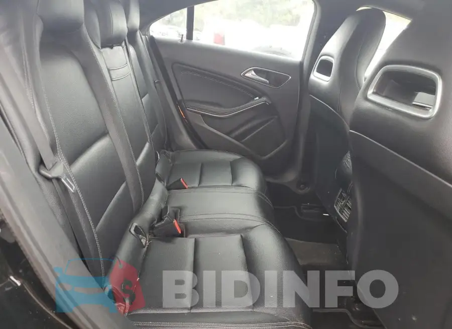 WDDSJ4EB0JN508020 Photo# 10