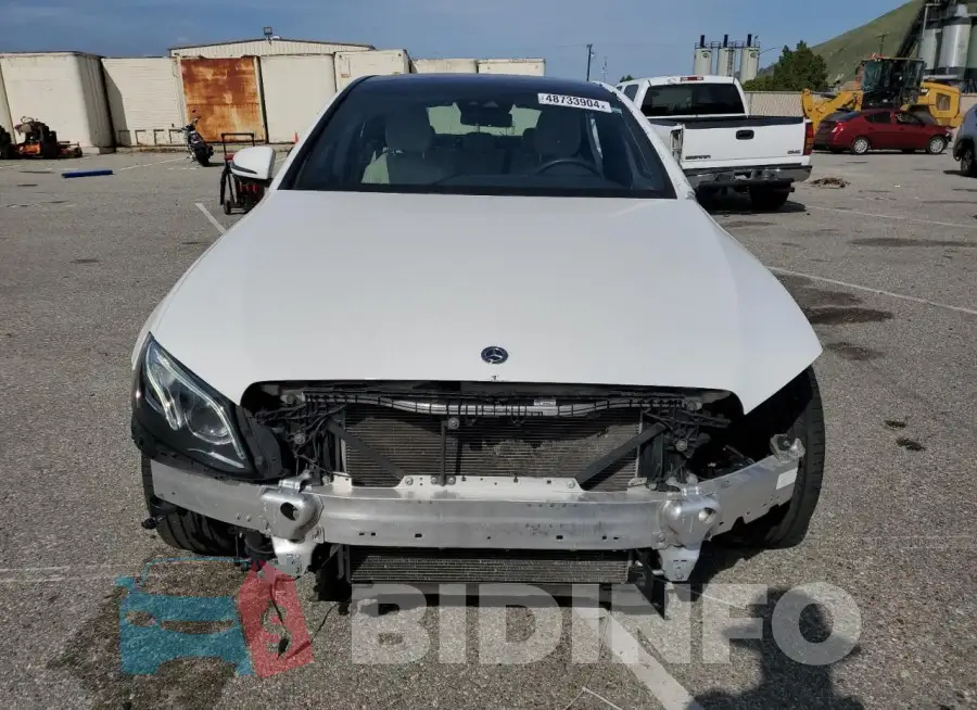 WDDZF4JB1KA508803 Photo# 5