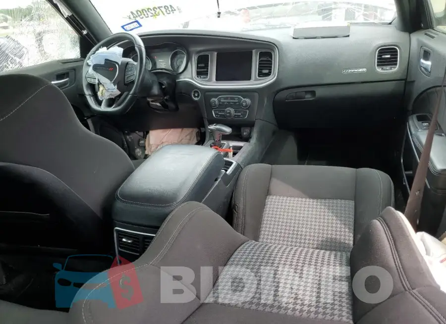 2C3CDXHG5MH647494 Photo# 8