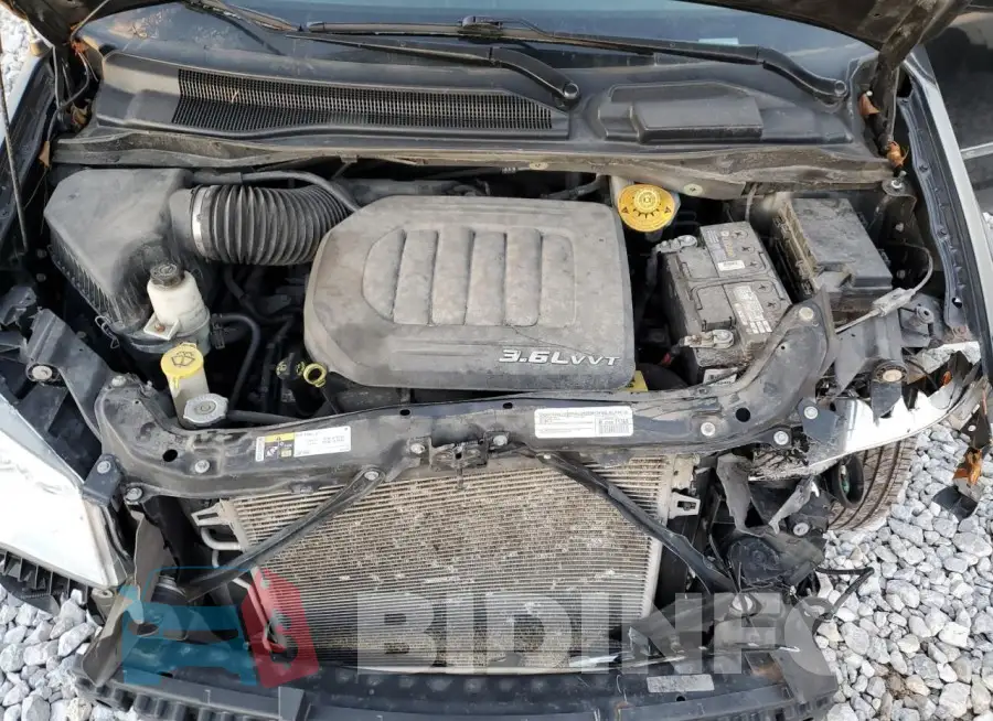 2C4RC1BG1FR561854 Photo# 12