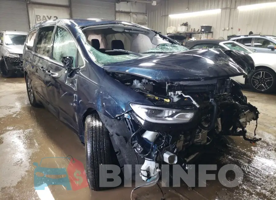 2C4RC1L7XPR631285 Photo# 4