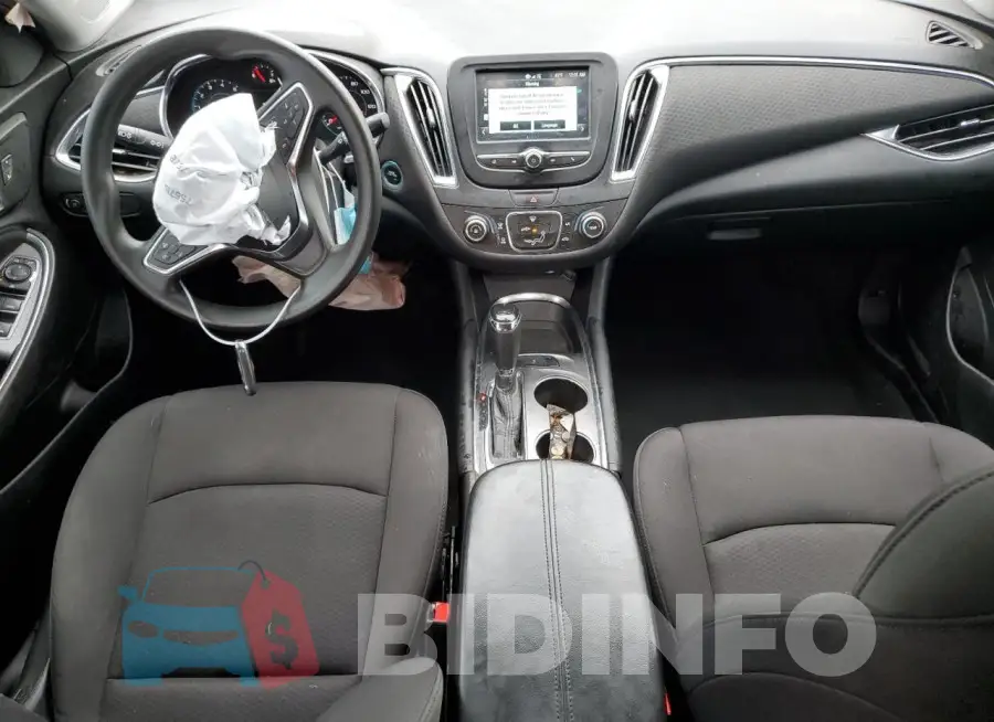 1G1ZD5ST5JF210634 Photo# 8