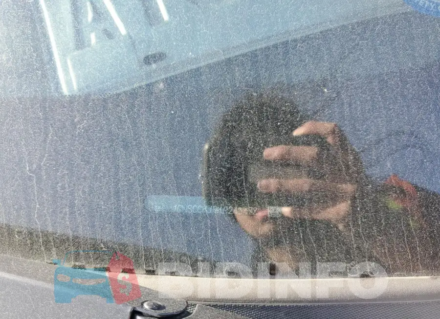 1GNSCCKJ9KR243478 Photo# 13