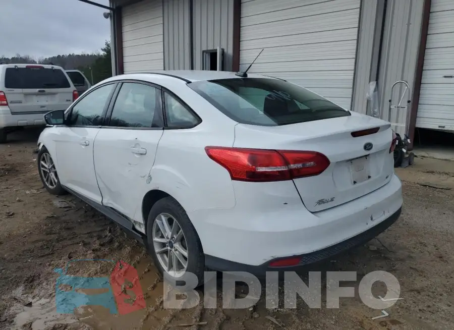 1FADP3F2XHL215747 Photo# 2