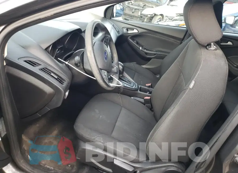 1FADP3K26HL216819 Photo# 7