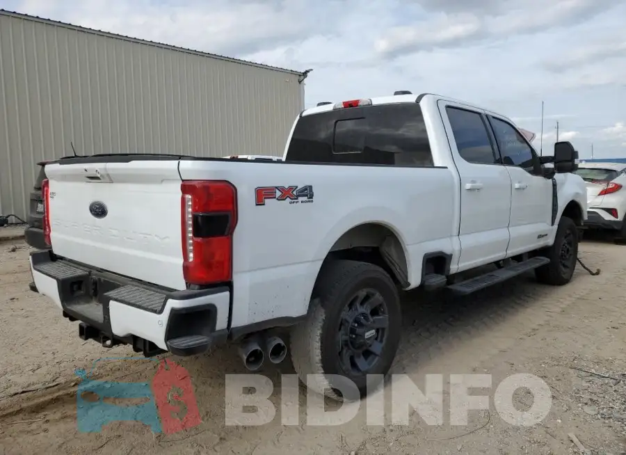 1FT8W3BT3PED31789 Photo# 3