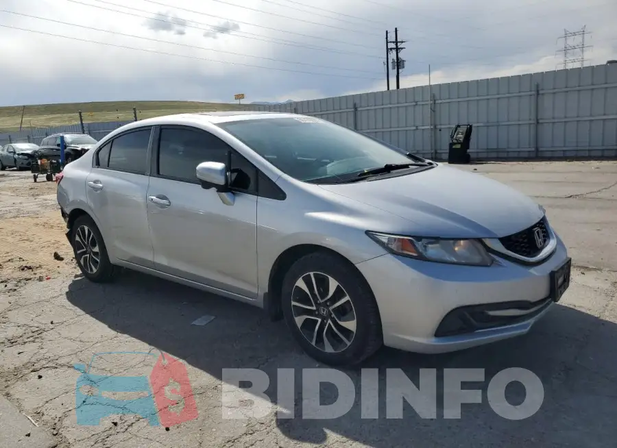 19XFB2F86FE070082 Photo# 4