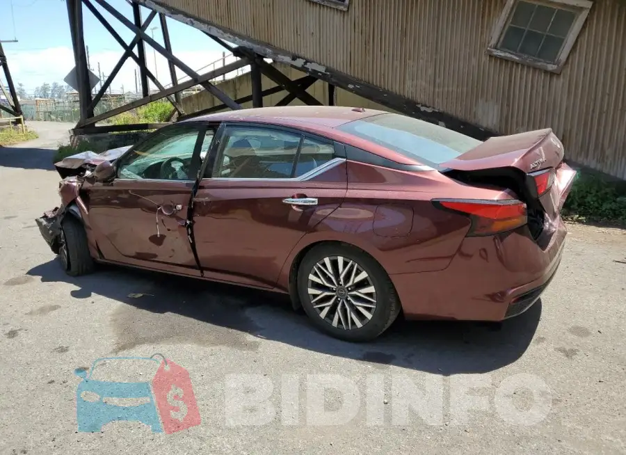 1N4BL4DV9PN325147 Photo# 2