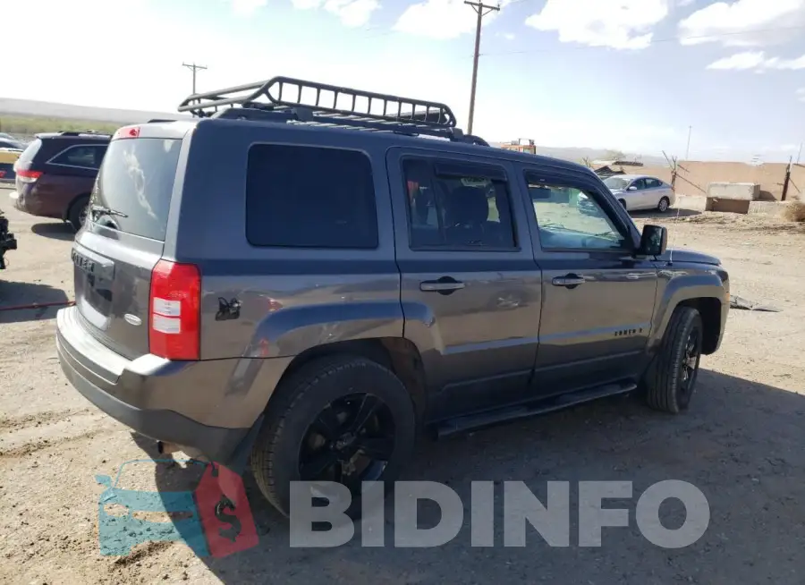 1C4NJPFB7GD648409 Photo# 3