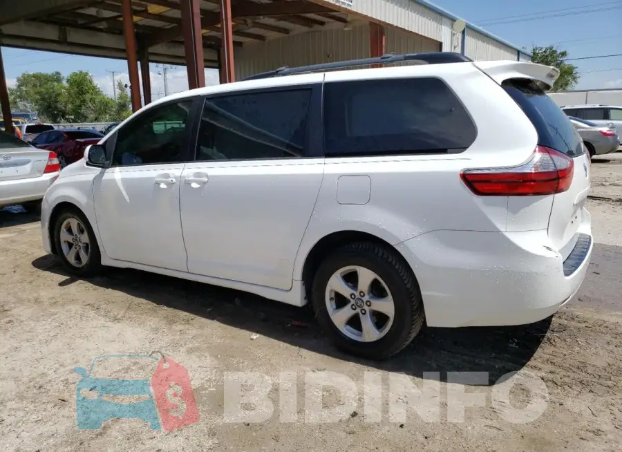 5TDKZ3DC2JS945194 Photo# 2