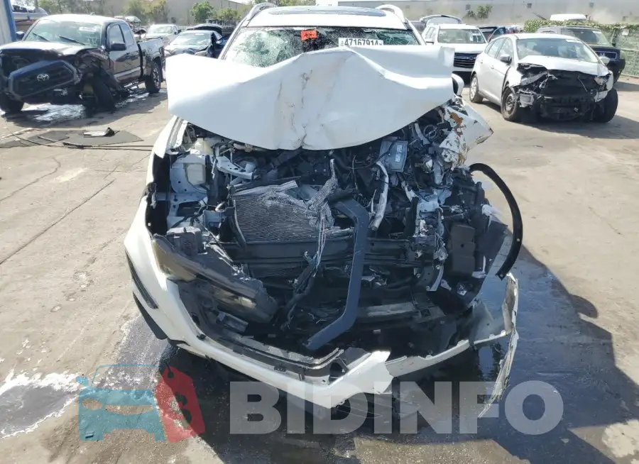JN8AT2MT5HW397407 Photo# 5