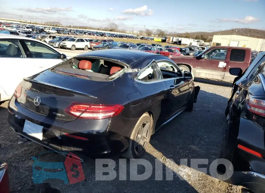 WDDWJ8EB2KF816519 Photo# 3