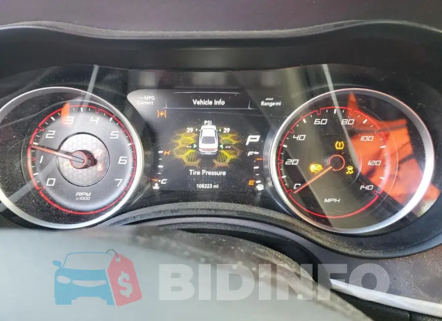 2C3CDXJG4KH631133 Photo# 9