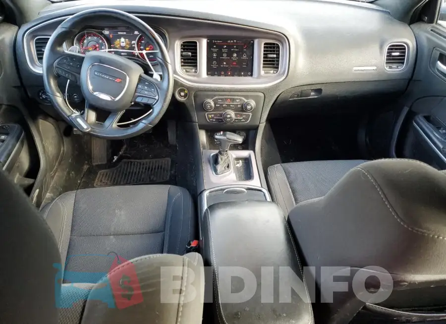 2C3CDXJG4KH631133 Photo# 8