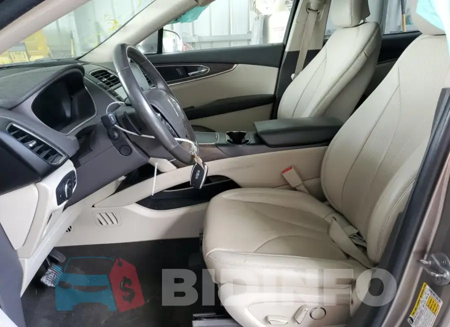 2LMPJ8LP4KBL50879 Photo# 7