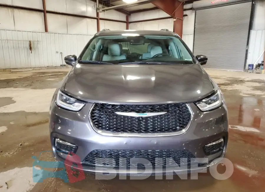 2C4RC1L71MR602737 Photo# 5