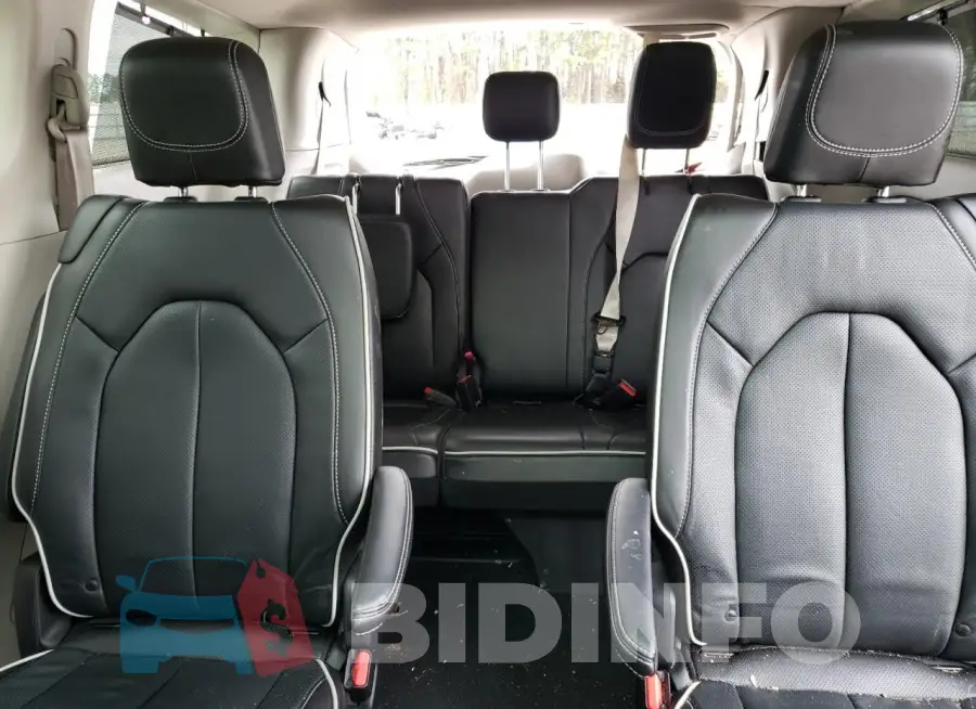 2C4RC3GG4NR175156 Photo# 10