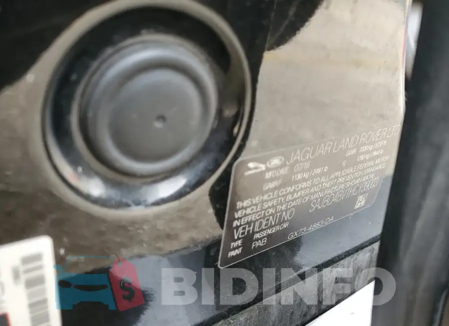 SAJBD4BV1HCY39003 Photo# 12