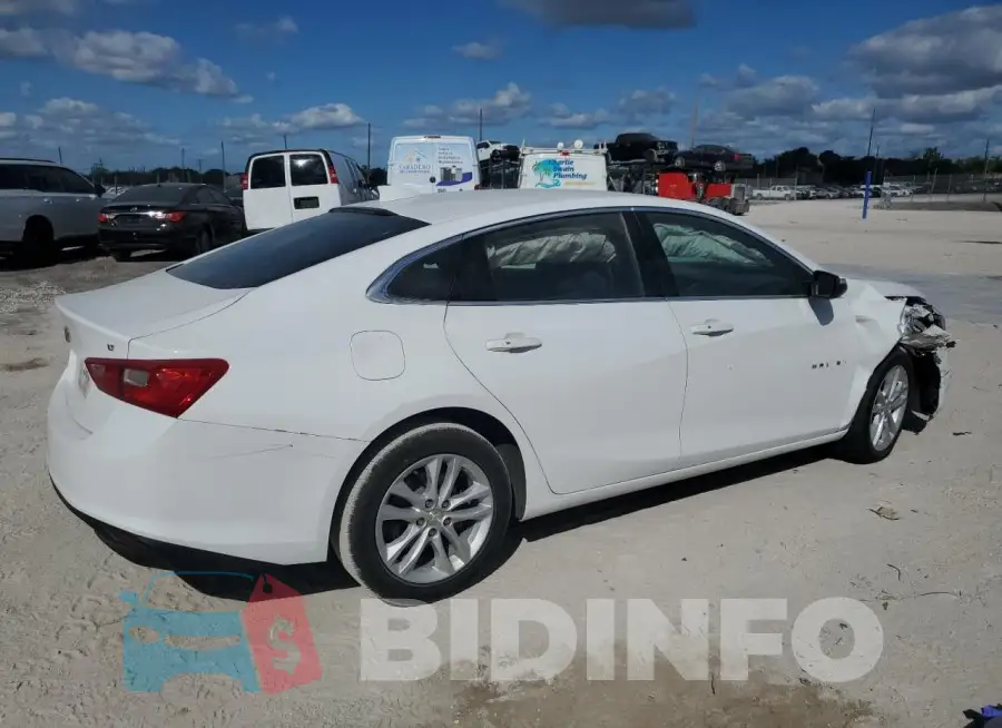1G1ZD5ST6JF262452 Photo# 3